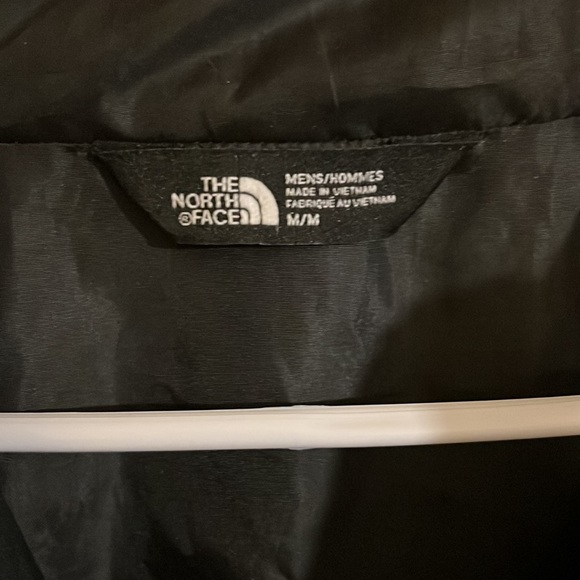The North Face Wind Jacket - Picture 3 of 7